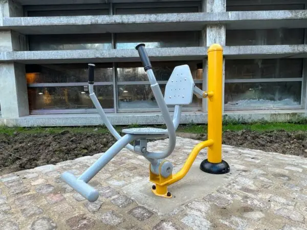 arm press - appareil fitness extérieur