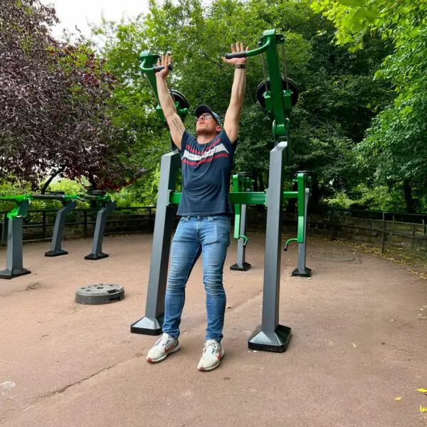 Appareils de Musculation à Charges Réglables Épaules herkules