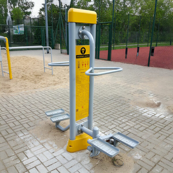 station de fitness extérieure stepper herkules