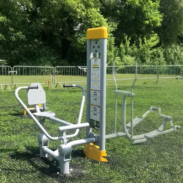 station de fitness extérieur rameur herkules