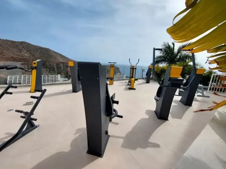 Contact projet fitness extérieur pour aire de fitness à Gran Canaria