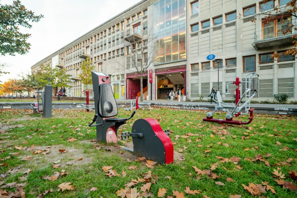 Appareils fitness à recharges USB à Paris